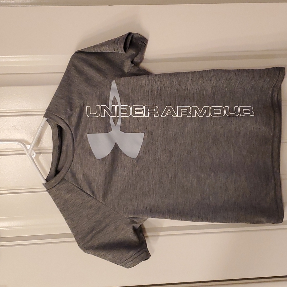 Boys Under Armor Shirt